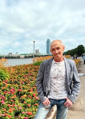 Георгий из Екатеринбурга 61 год