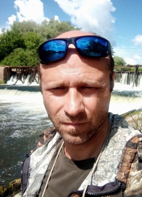 Артём, 46, Россия, Ярцево