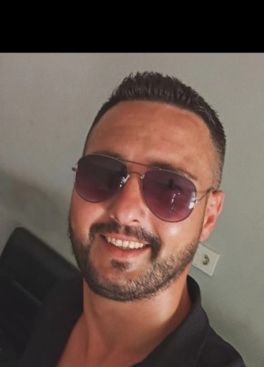 Mert, 34, Turkey, Istanbul
