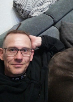 Atze из Köln 42 года