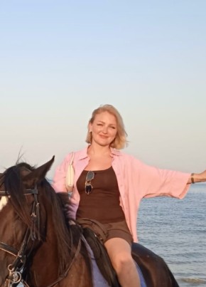 Tania из Москвы 42 года