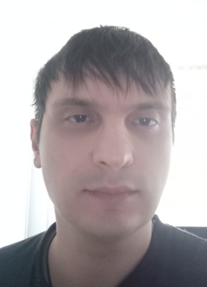 Кирилл из Барнаула 37 лет