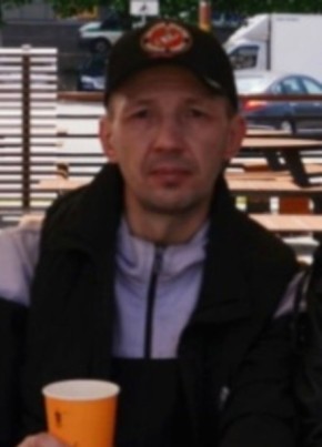 Александр, 43, Россия, Тихвин