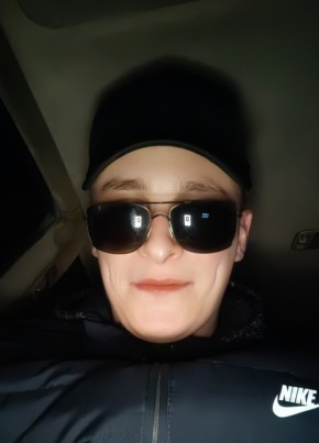 Дмитрий из Мамы 21 год