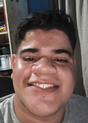 Igor из Recife 21 год