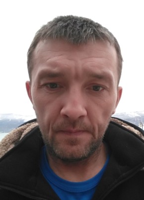 Максим, 45, Россия, Симферополь