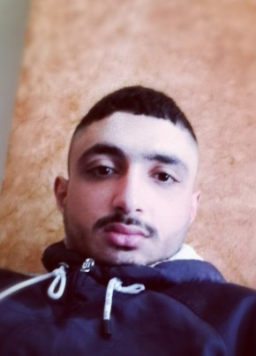 اب حسن, 24, الجمهورية العربية السورية, دمشق