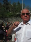 Валерий, 69 лет, Севастополь