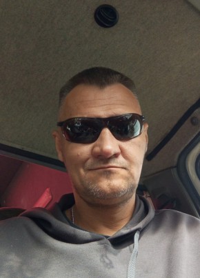 Дмитрий из Екатеринбурга 45 лет