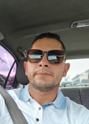 Cristian из Esparza 49 лет