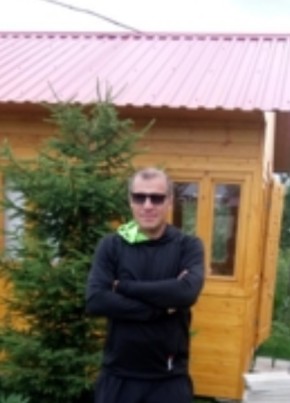 Александр, 47, Россия, Александровск