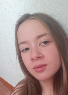 Арина, 20, Россия, Богучаны