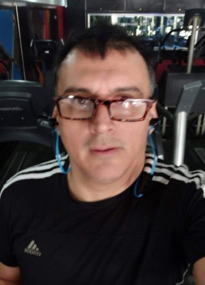 Gerardo Vargas., 51, República Bolivariana de Venezuela, Caracas