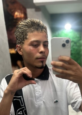 Douglas из Belo Horizonte 19 лет