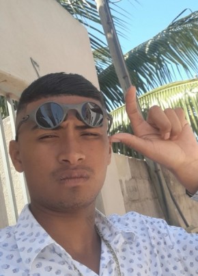 Erick Guilherme из Serra 21 год