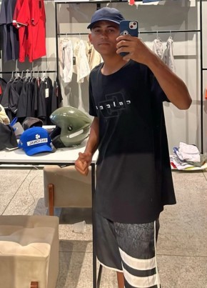 Carlos Daniel, 19, Brazil, Aracaju