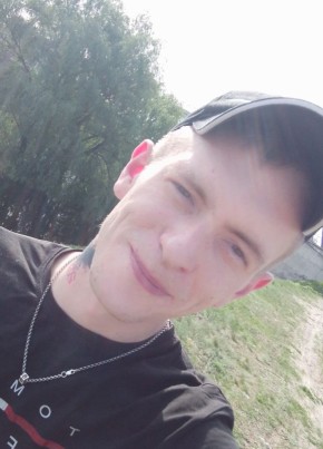 Максим, 29, Россия, Воронеж