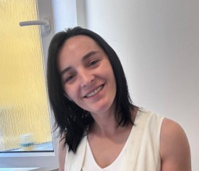 Lesya Pendrak, 36, Prague