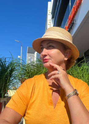 Инесса, 55, Россия, Калининград