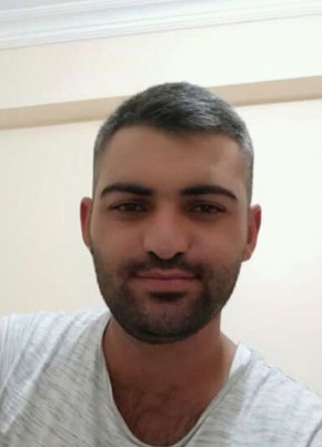 Sergen, 28, Türkiye Cumhuriyeti, Ankara