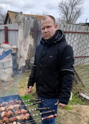 Алексей из Маркса 35 лет
