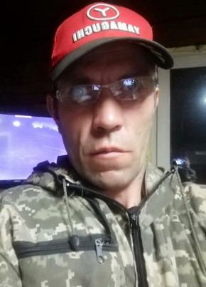 Яков, 41, Россия, Уяр