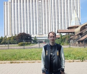 Сергей, 30 лет, Урень