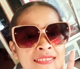 Ly ya, 37, Phnom Penh