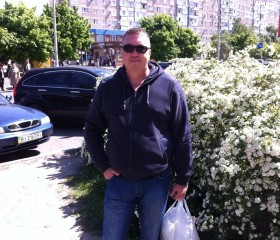 Анатолий, 55 лет, Вінниця