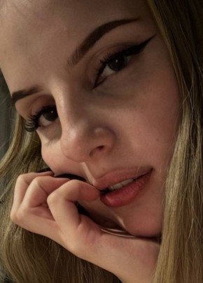 Yaroslava из Вытегры 21 год