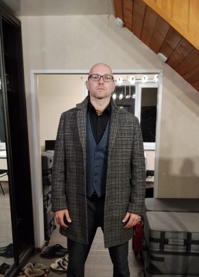 Artyem, 32, Russia, Molchanovo