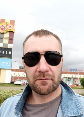 Саша, 41, Россия, Сургут