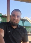 Valeriy, 26, Bogotol