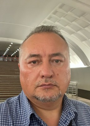 Oleg, 54, Russia, Moscow