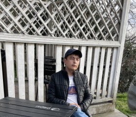 Akmal, 31, Sokhumi