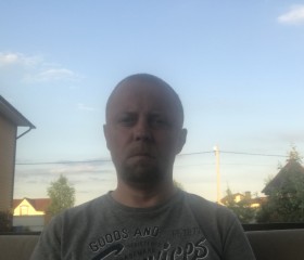 Maksim, 42, Moscow