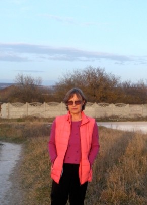 Елена, 65, Россия, Севастополь