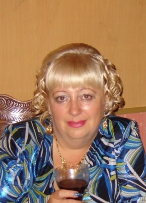 Дарья, 57, Россия, Южно-Сахалинск