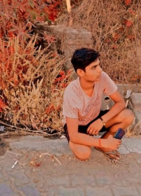 Arjun yadav, 19, India, Hāpur