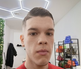 Medve András, 23, Leipzig