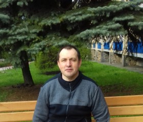 Олег, 54 года, Токмак