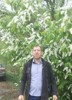 Анатолий из Сергиев Посада 44 года