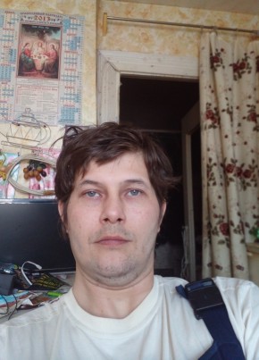 Макс, 35, Россия, Мегион