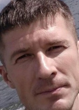 Артем из Алексина 40 лет