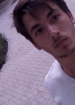 Антон, 24, Россия, Отрадное