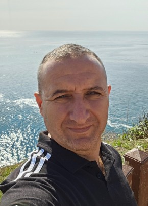 SAYHAN из İzmir 47 лет