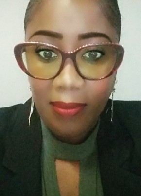 Nazaré, 43, República de Angola, Loanda