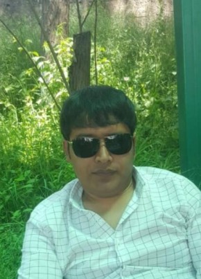Боря из Исфаны 42 года