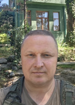 Дмитрий из Рязани 47 лет