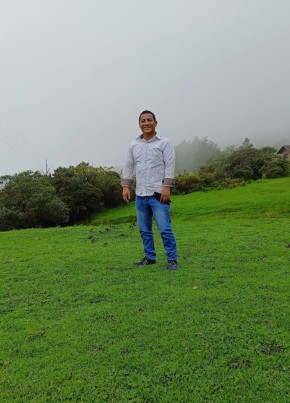 Peter, 31, República del Ecuador, Pasaje